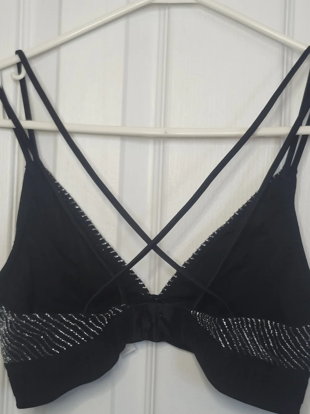 Victoria's Secret PINK Black Bralette with Silver Accents - Size M - Picture 2 of 3